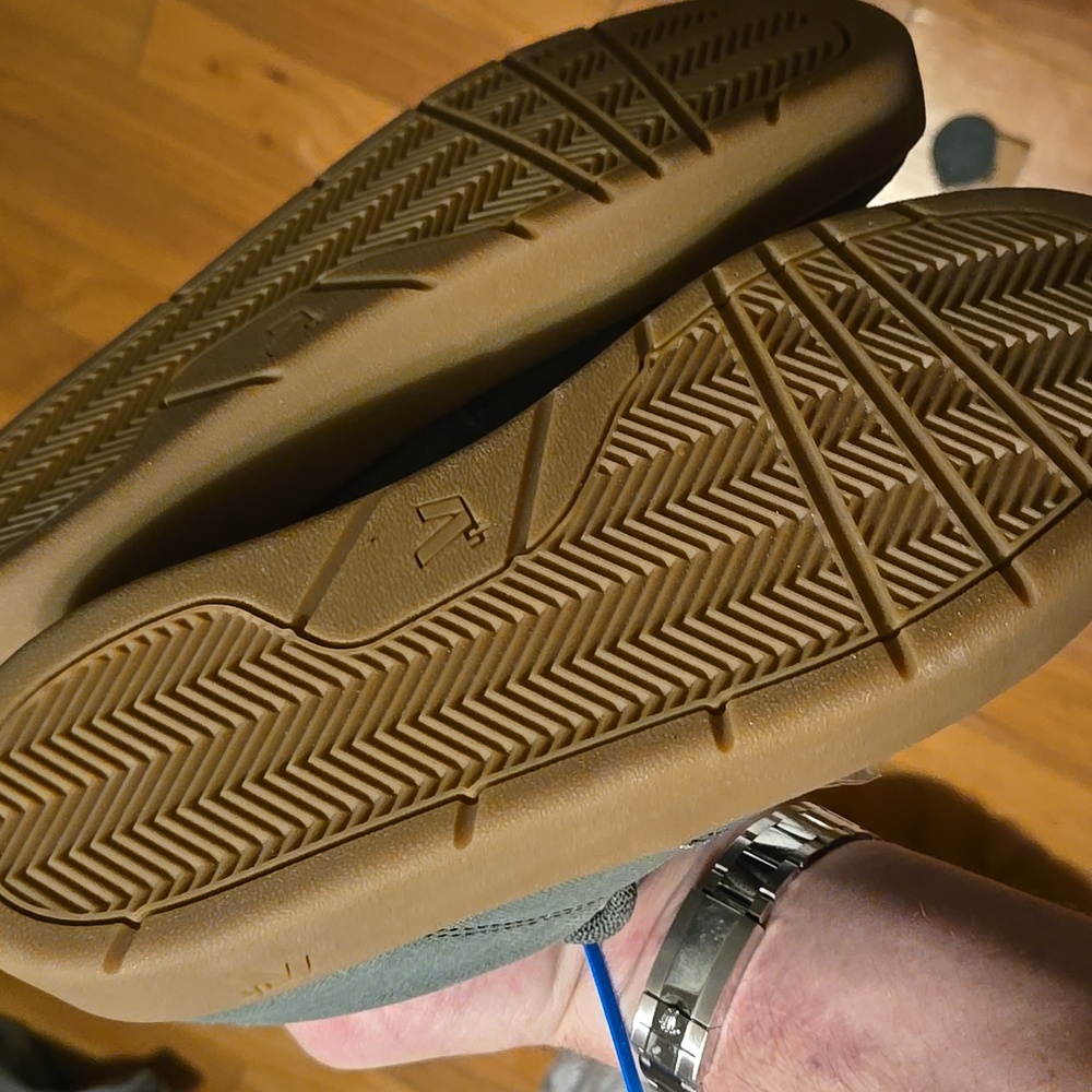 NWT Men's AREth PLUG Skate Shoes. Colors Greyish Green & Gum.Come in Var Sizes - Picture 7 of 10
